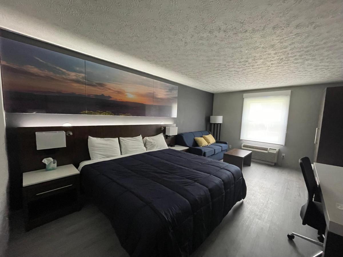 Luxor Inn & Suites, A Travelodge By Wyndham Elkins Zewnętrze zdjęcie